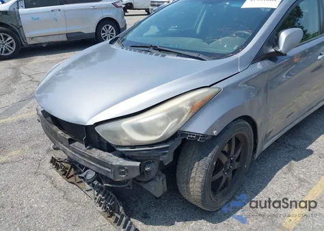 2014 Hyundai Elantra Se из США, поврежденный, VIN KMHDH4AE2EU119482